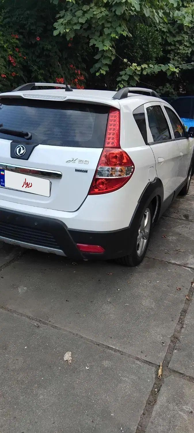 دانگ فنگ H30 کراس اتوماتیک - 1397