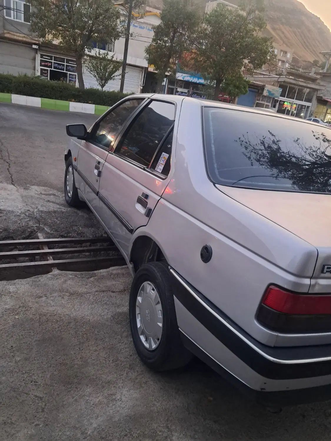 پژو 405 GLX - دوگانه سوز - 1389