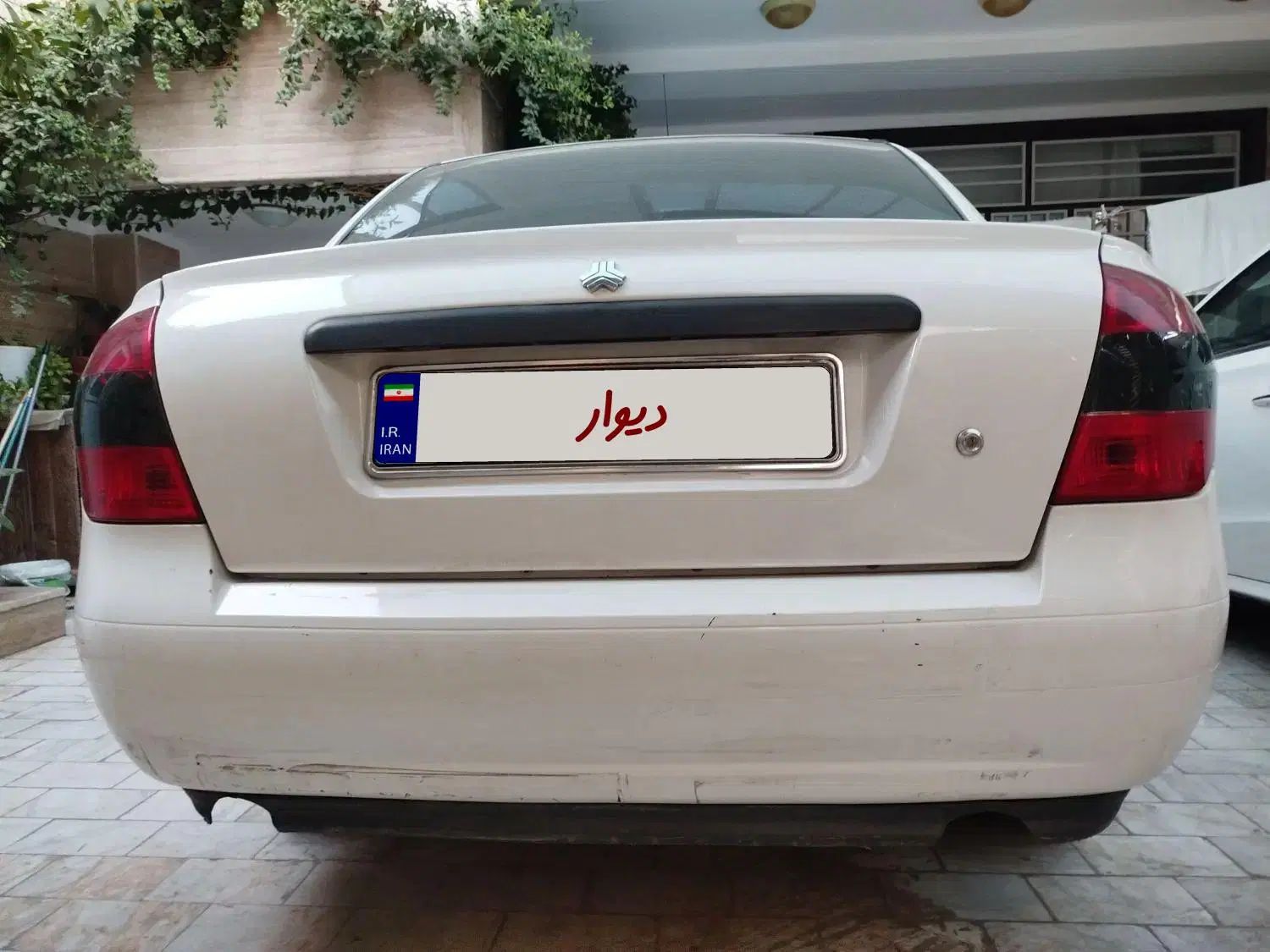 تیبا صندوق دار SX - 1393