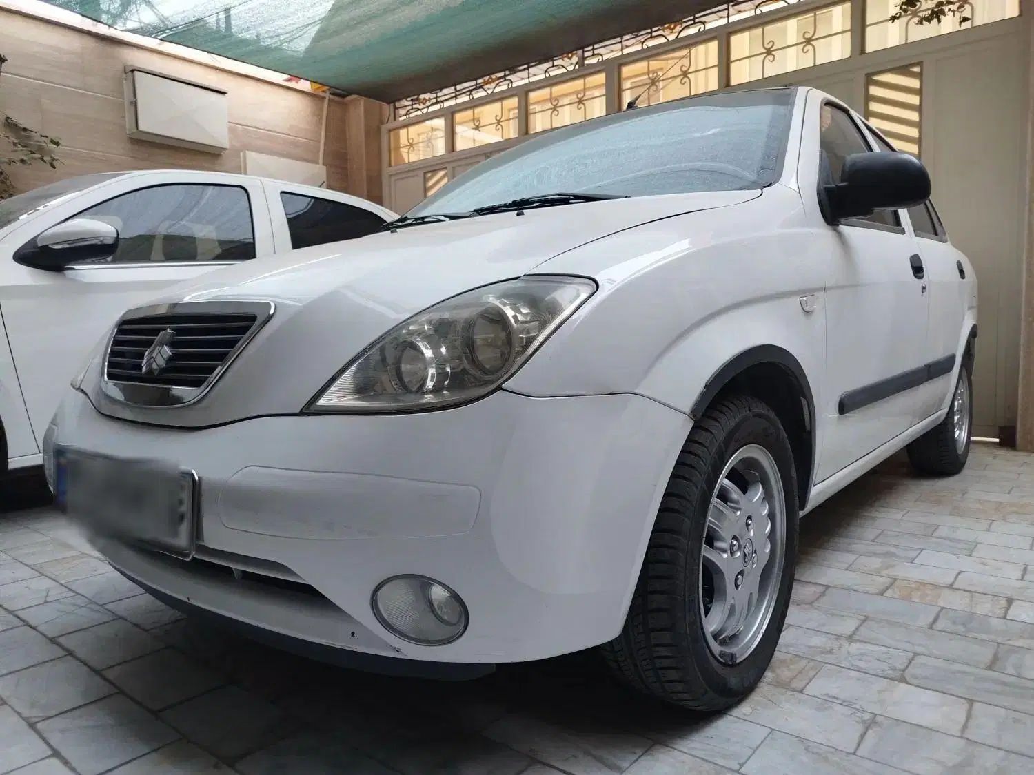 تیبا صندوق دار SX - 1393
