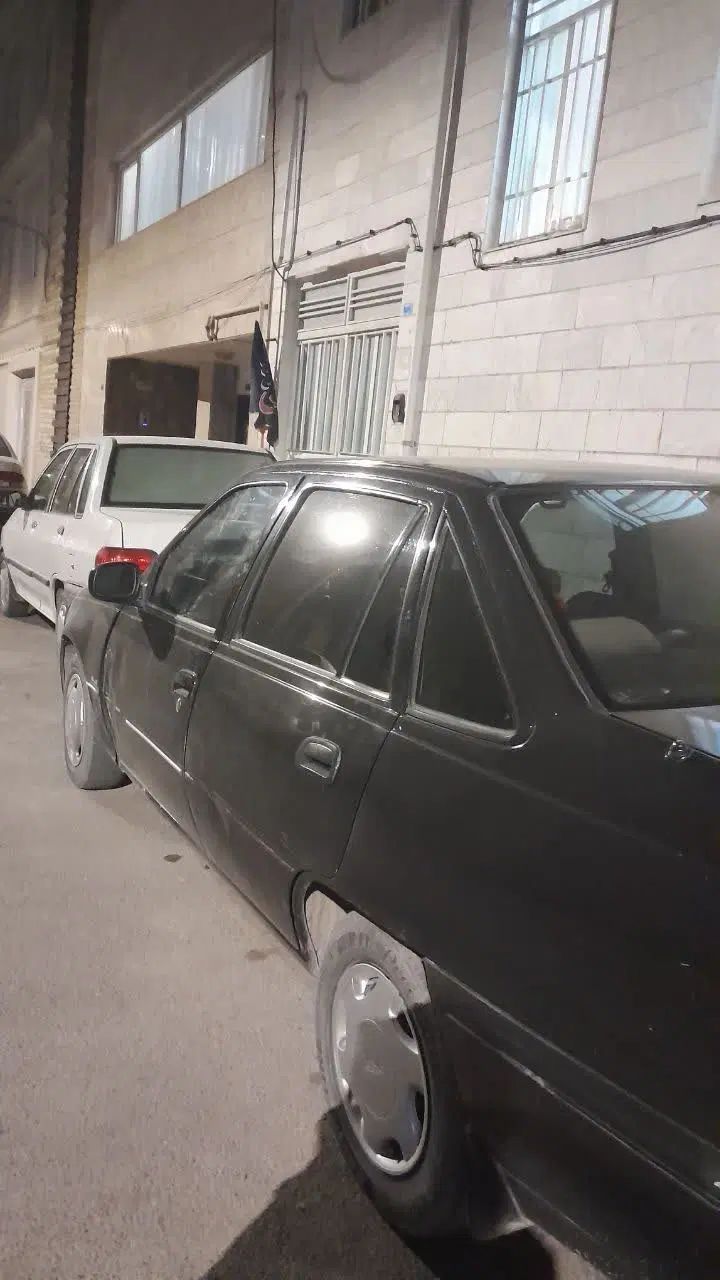 دوو سیلو سدان - 1379