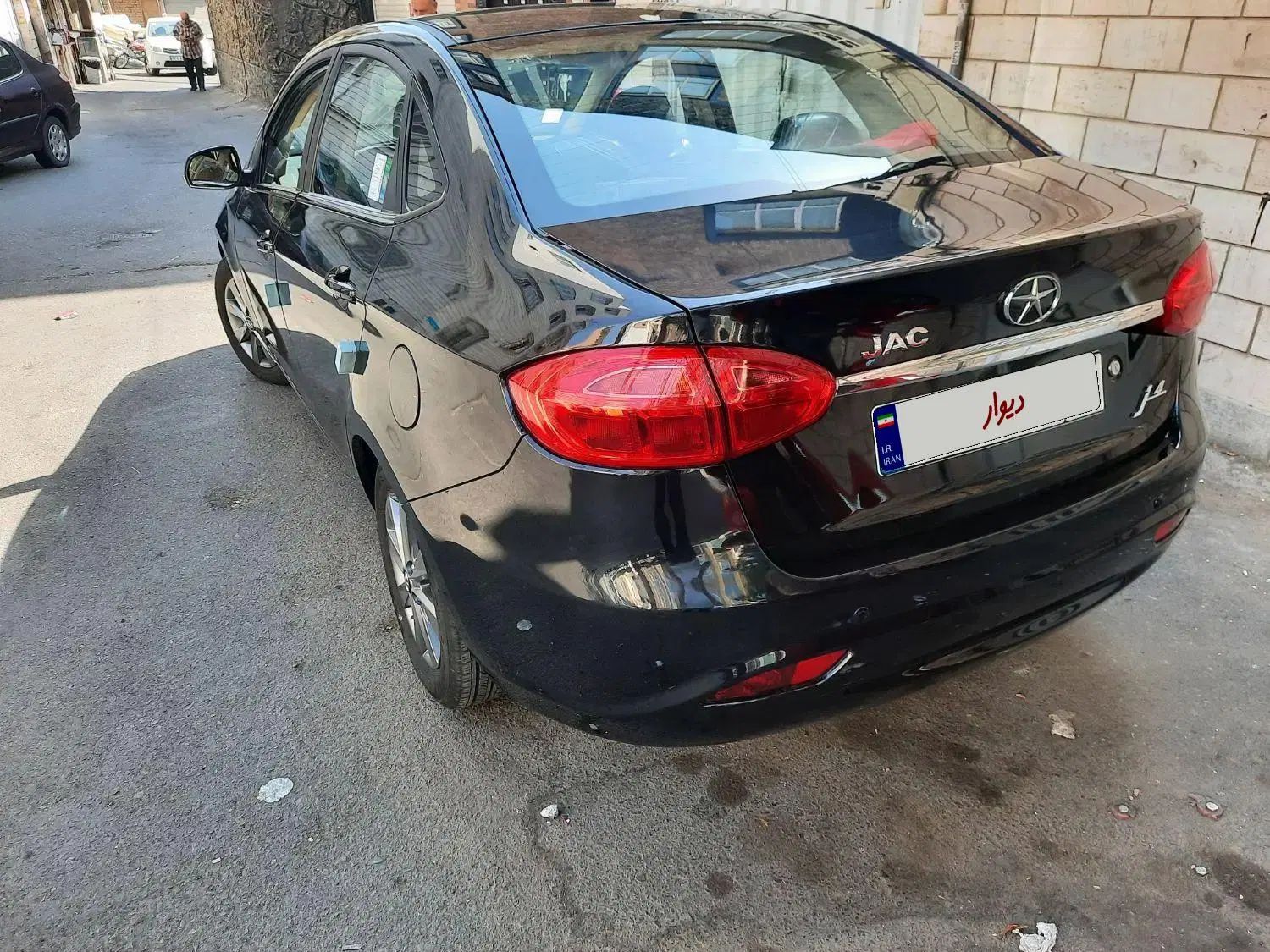 جک J4 اتوماتیک ساده - 1404