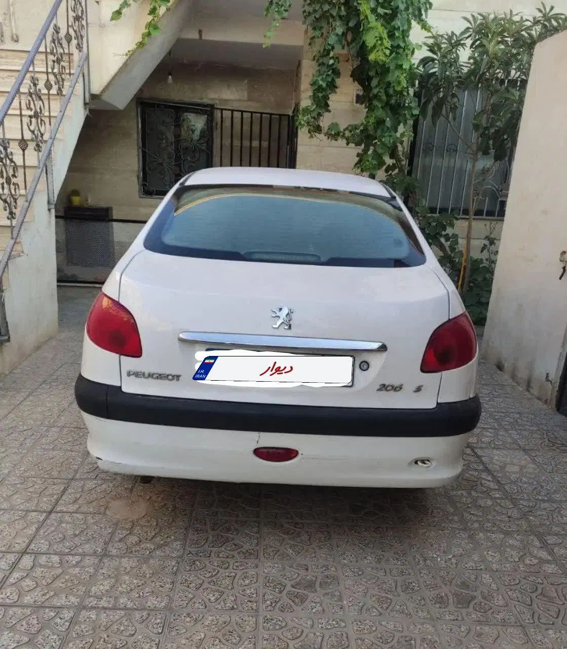 پژو ۲۰۶ صندوق دار v20 - 1388