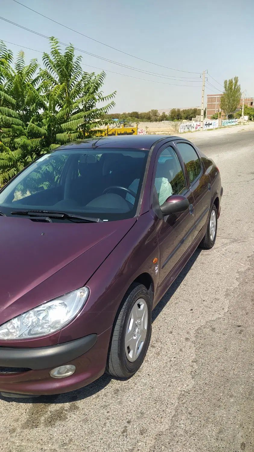 پژو ۲۰۶ صندوق دار v8 - 1394
