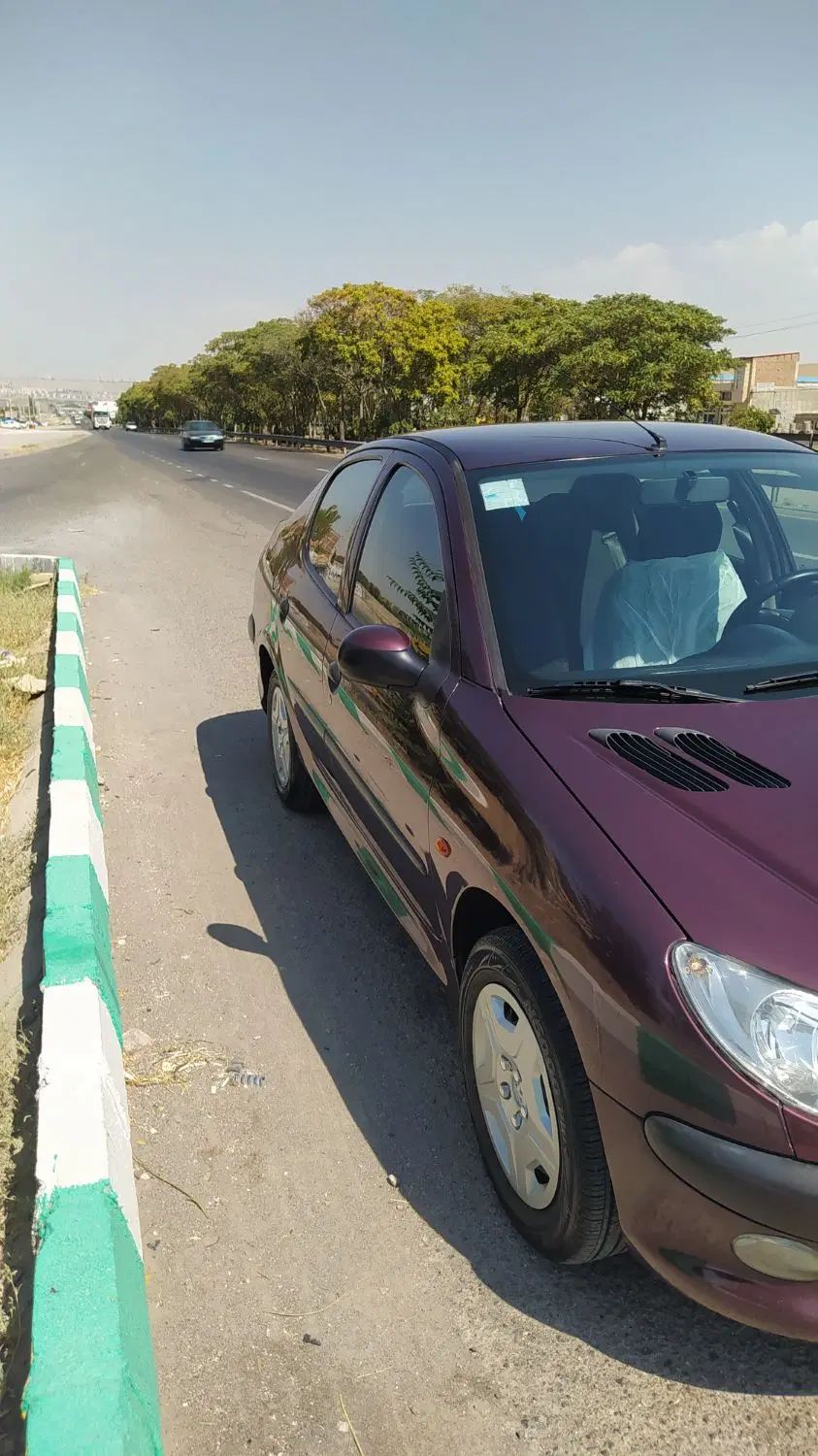 پژو ۲۰۶ صندوق دار v8 - 1394