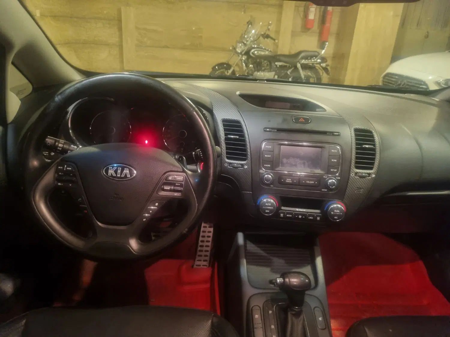 کیا سراتو 2.0 لیتر اتوماتیک GT لاین - 2015