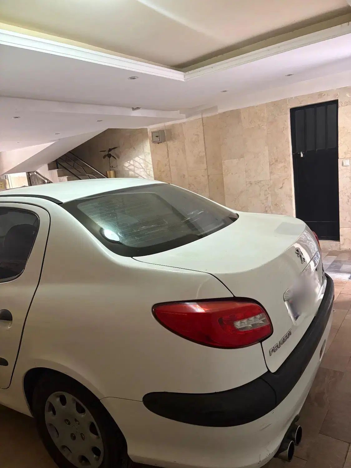 پژو ۲۰۶ صندوق دار v8 - 1394