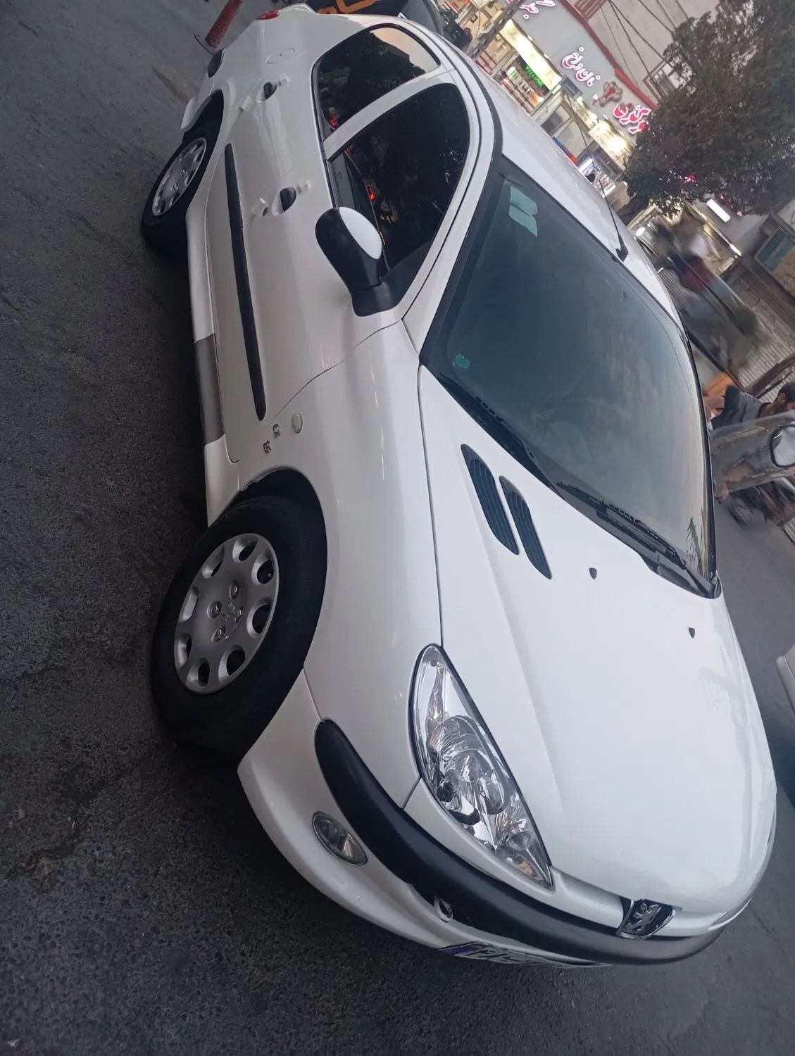 پژو ۲۰۶ صندوق دار v8 - 1395