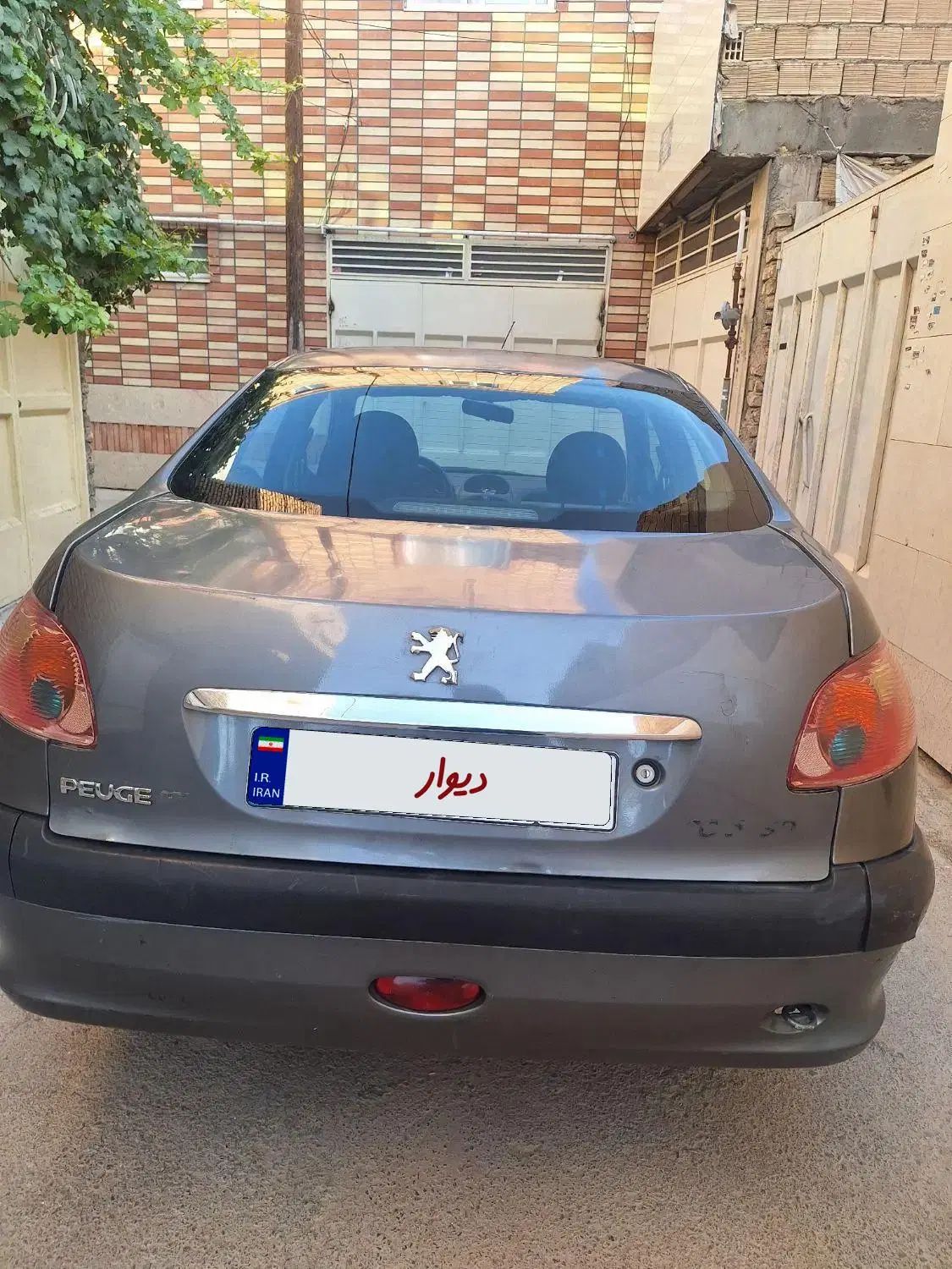 پژو ۲۰۶ صندوق دار v20 - 1390
