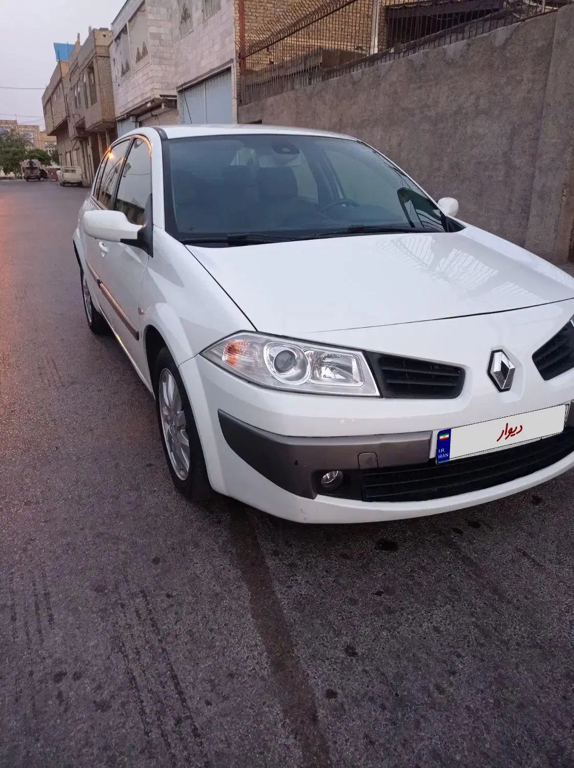 رنو مگان پارس خودرو 2000 - 1391