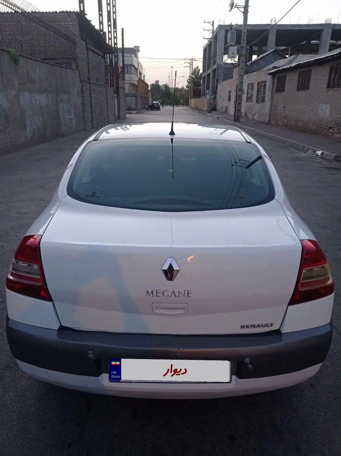 رنو مگان پارس خودرو 2000 - 1391