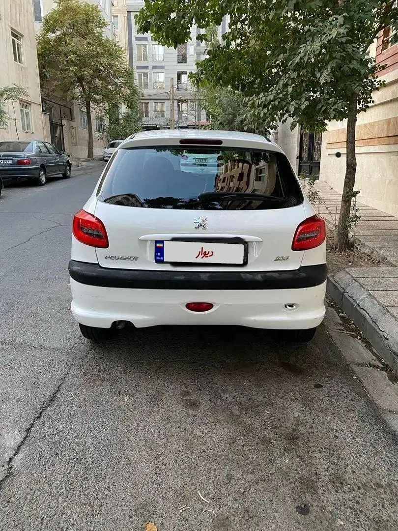 پژو 206 تیپ 2 - 1395