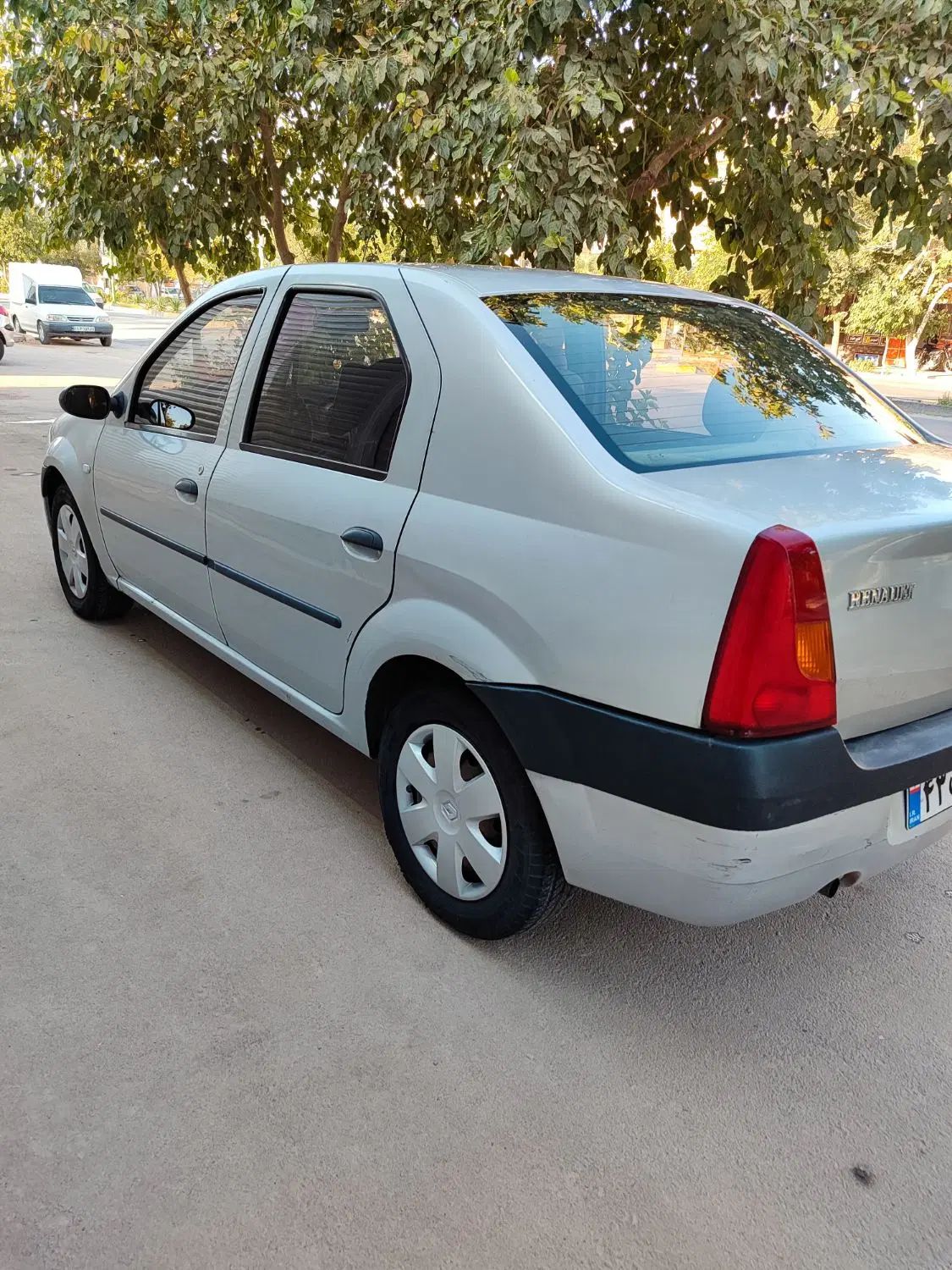 رنو تندر 90 E1 - 1386