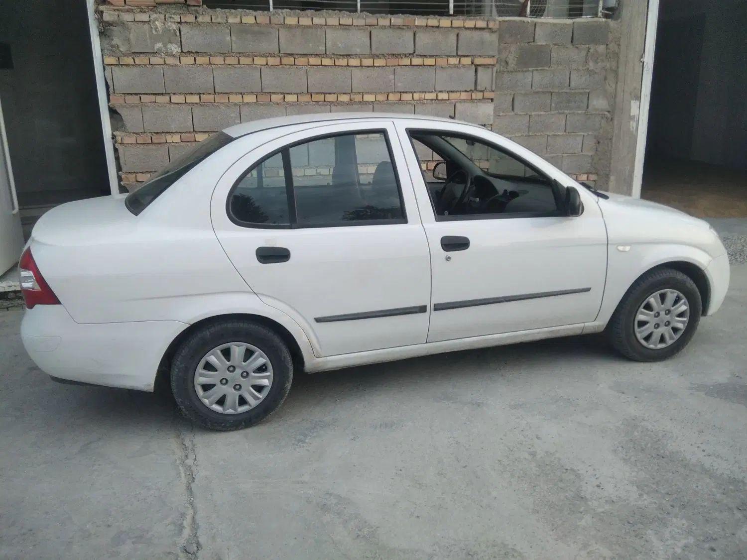 تیبا صندوق دار SX - 1400