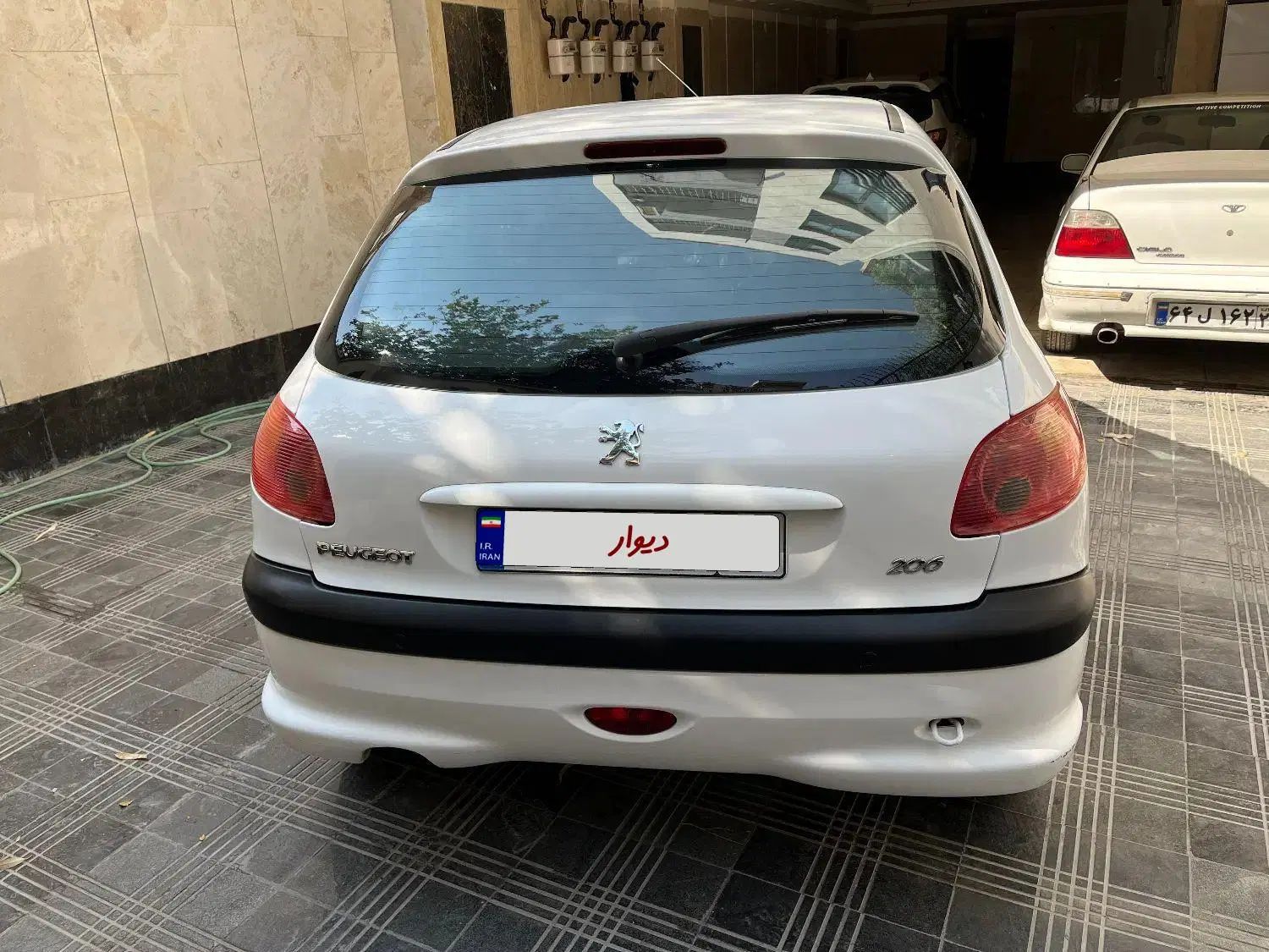پژو 206 تیپ 2 - 1396