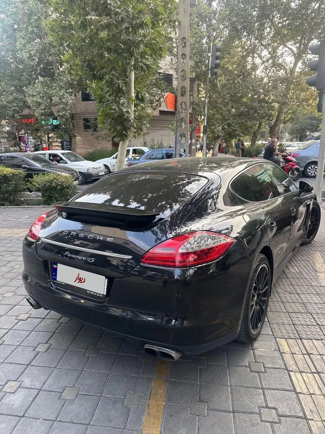 خودرو پورشه، پانامرا آگهی ann_20037208