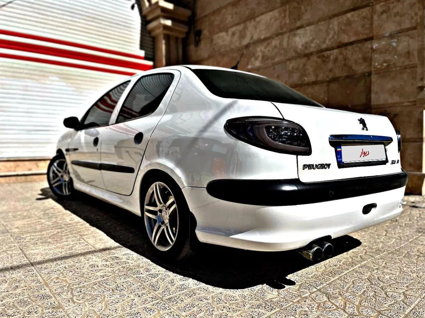 پژو ۲۰۶ صندوق دار v8 - 1392