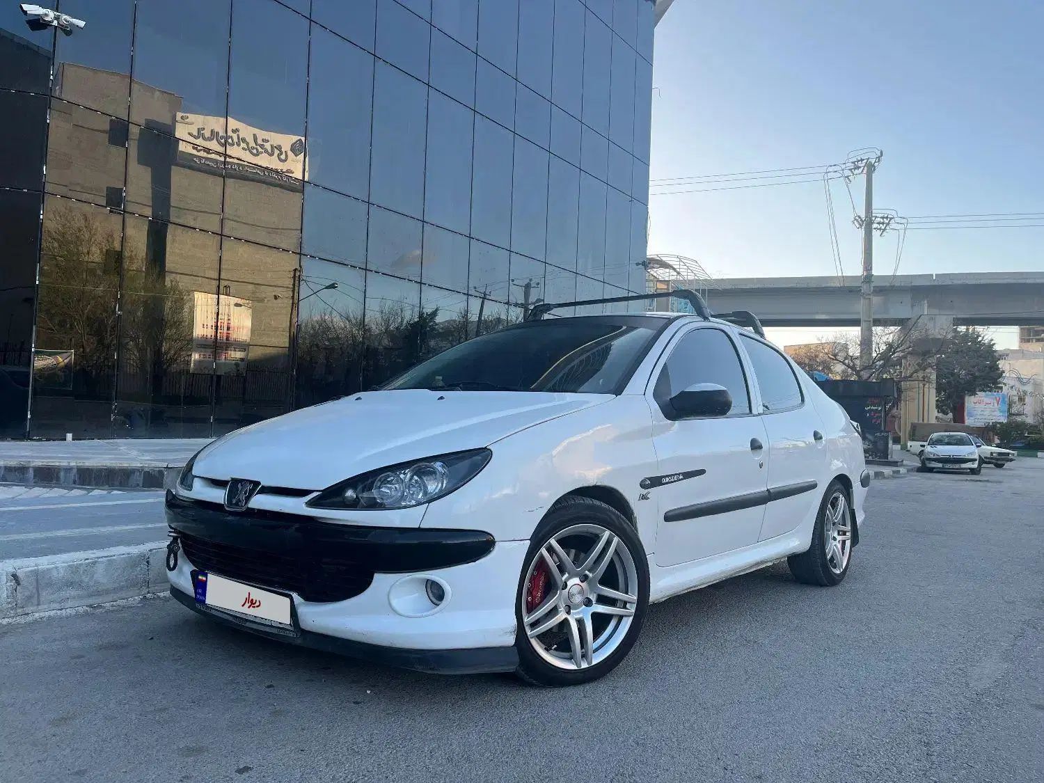 پژو ۲۰۶ صندوق دار v8 - 1392