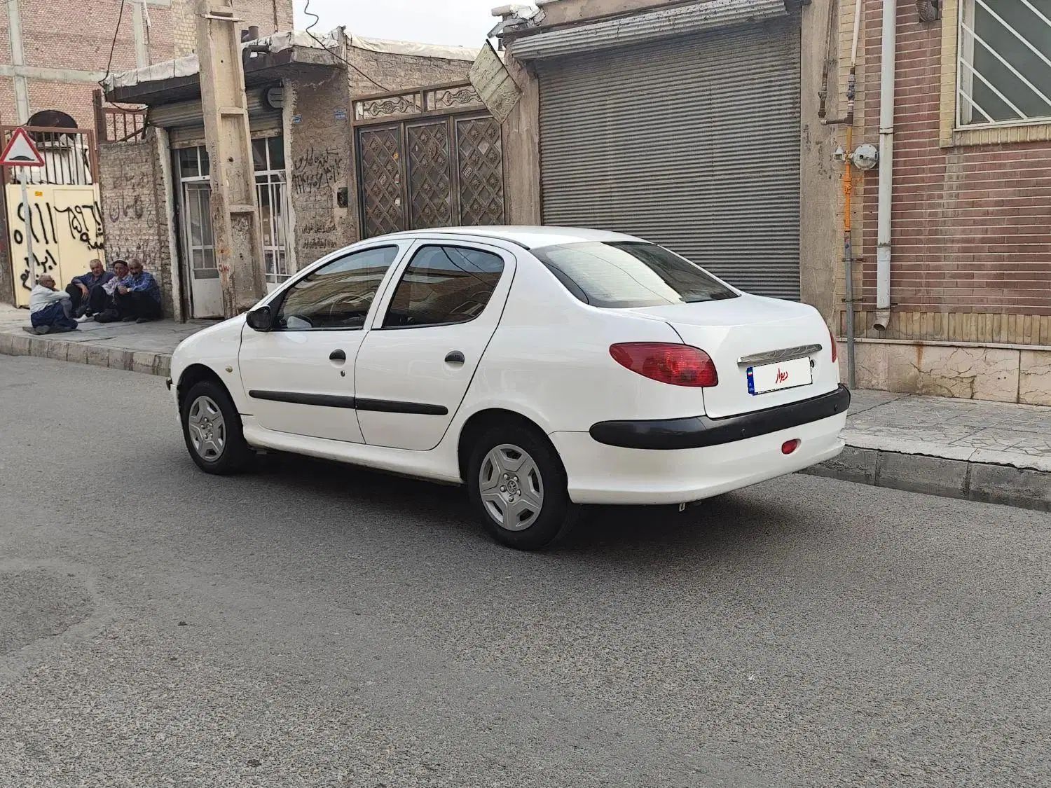 پژو ۲۰۶ صندوق دار v8 - 1389