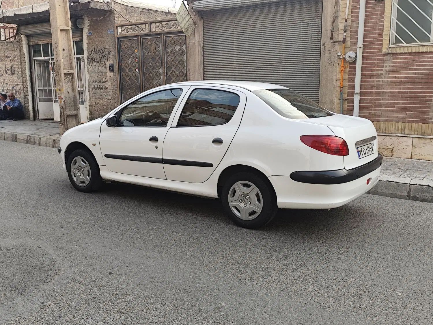 پژو ۲۰۶ صندوق دار v8 - 1389