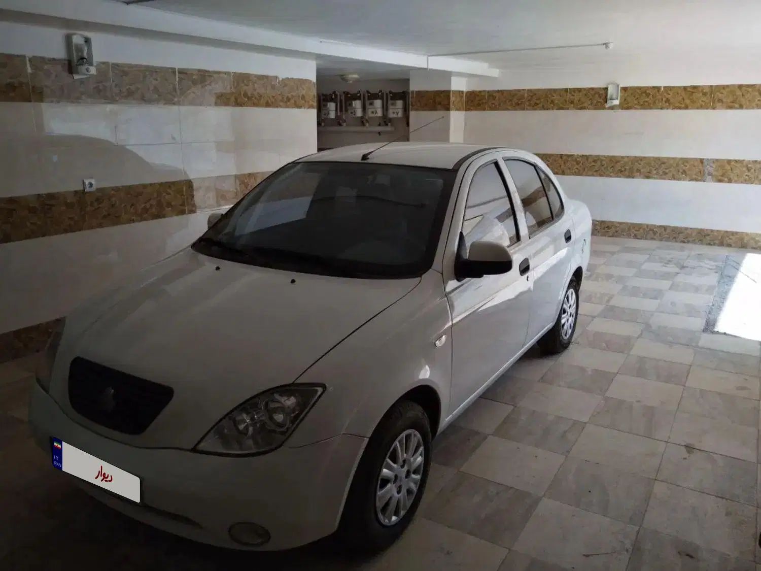 تیبا صندوق دار SX - 1398