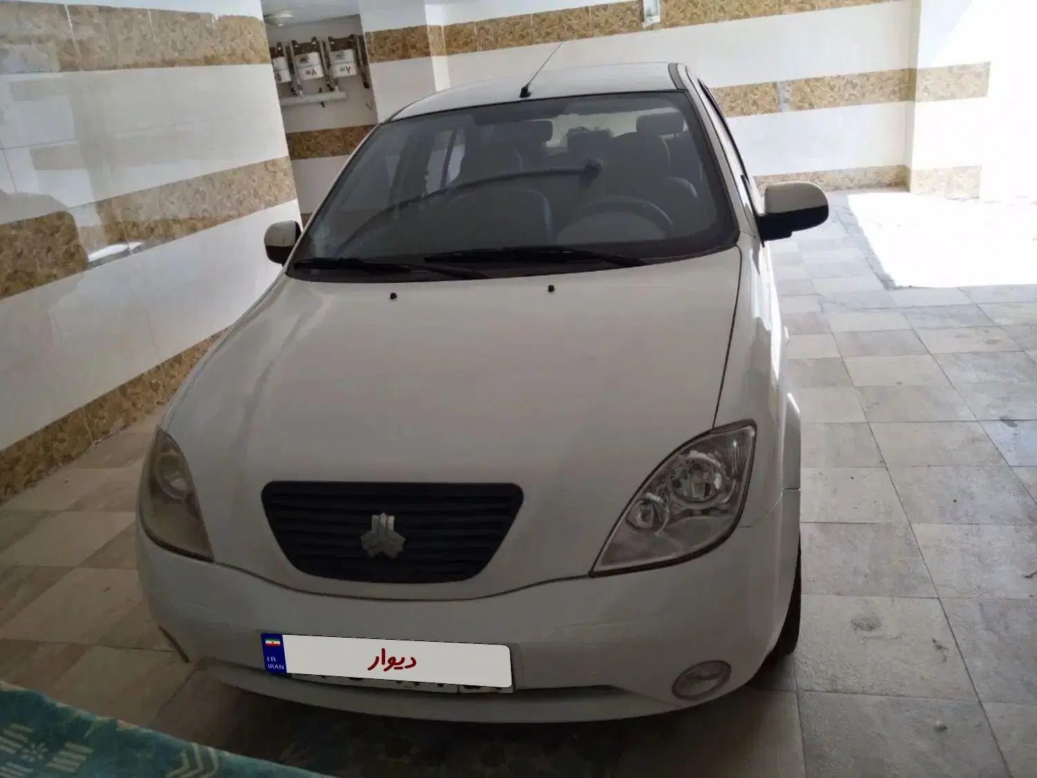 تیبا صندوق دار SX - 1398