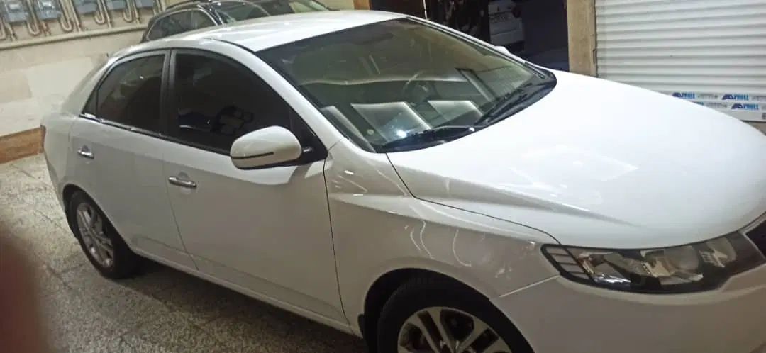 کیا سراتو 2.0 لیتر اتوماتیک GT لاین - 2015
