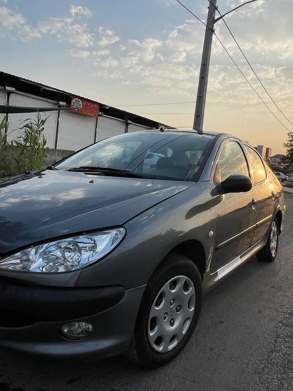 پژو ۲۰۶ صندوق دار v8 - 1396