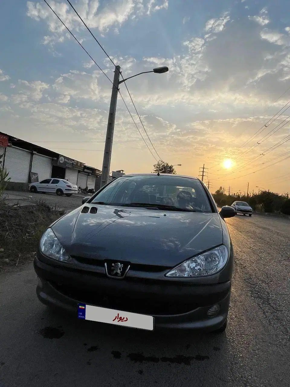 پژو ۲۰۶ صندوق دار v8 - 1396