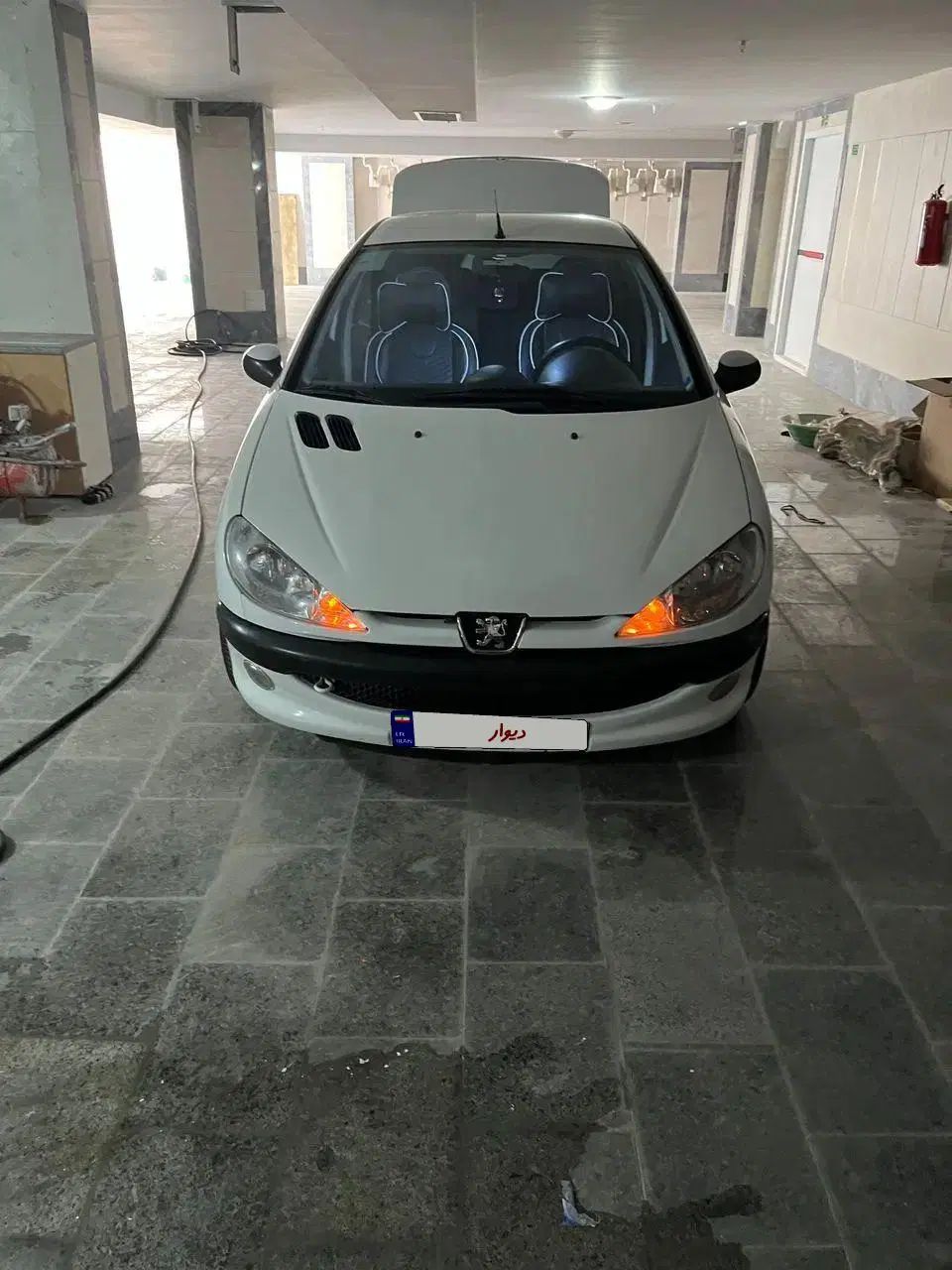 پژو ۲۰۶ صندوق دار v8 - 1396