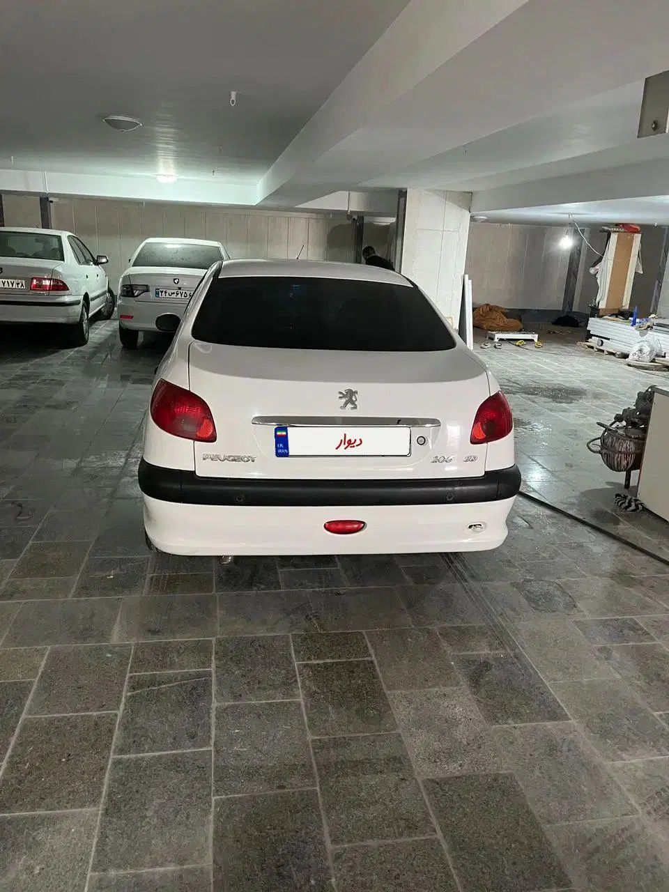 پژو ۲۰۶ صندوق دار v8 - 1396