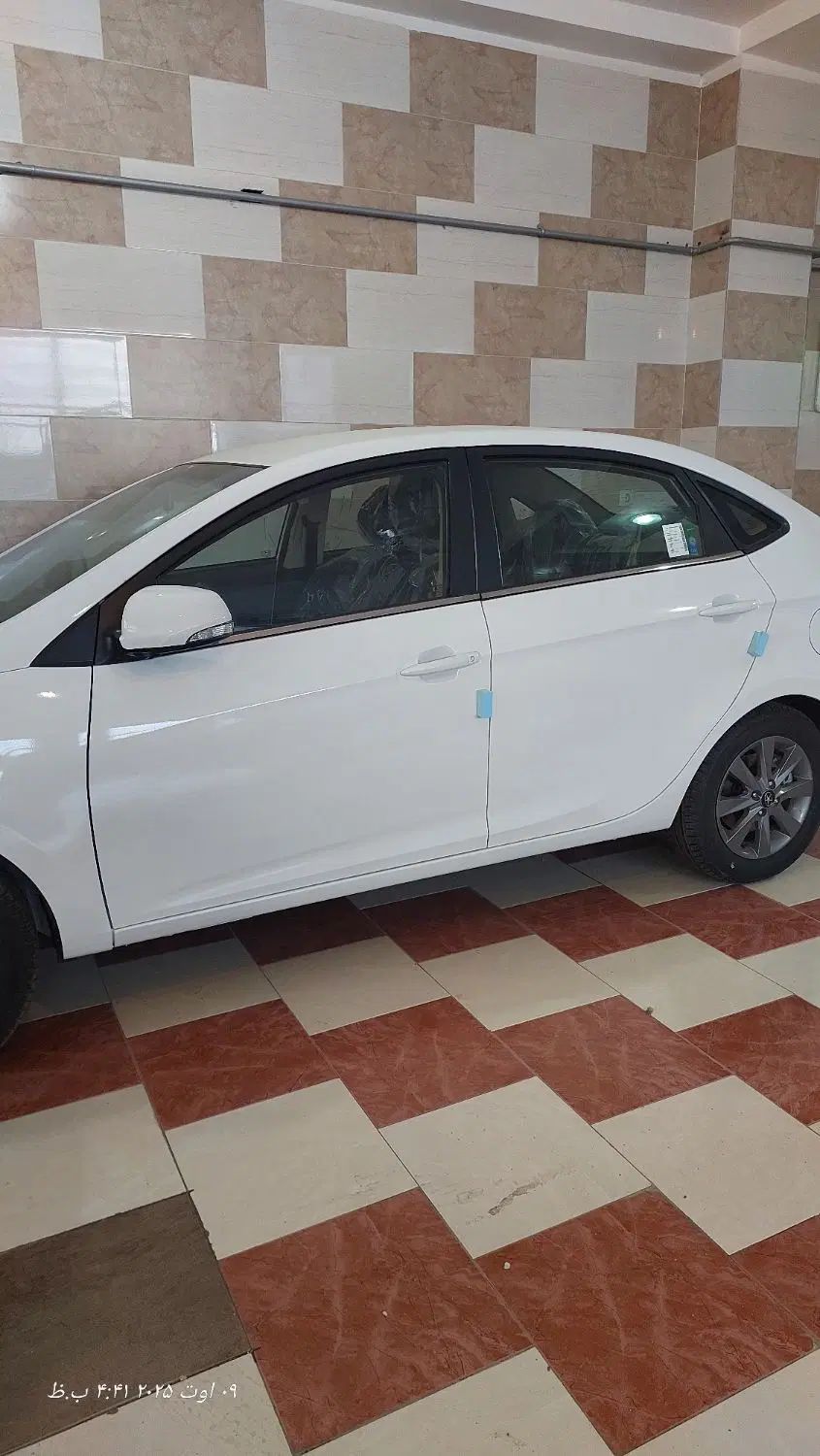 جک J4 اتوماتیک ساده - 1404