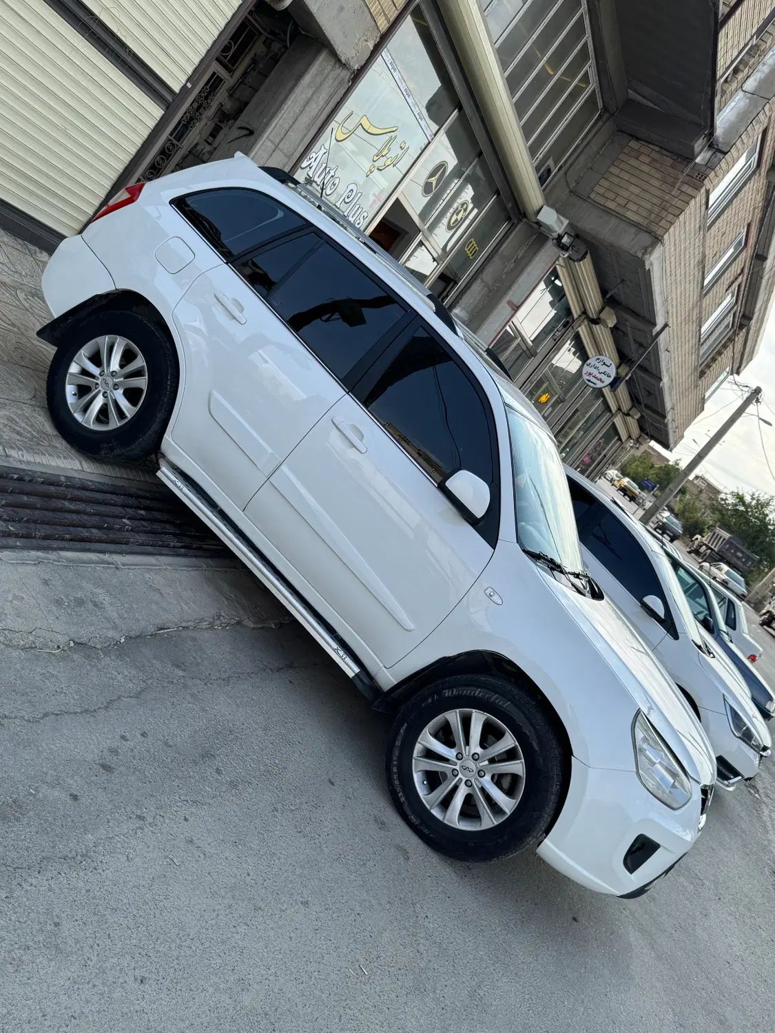 خودرو ام وی ام، X33 آگهی ann_20038667