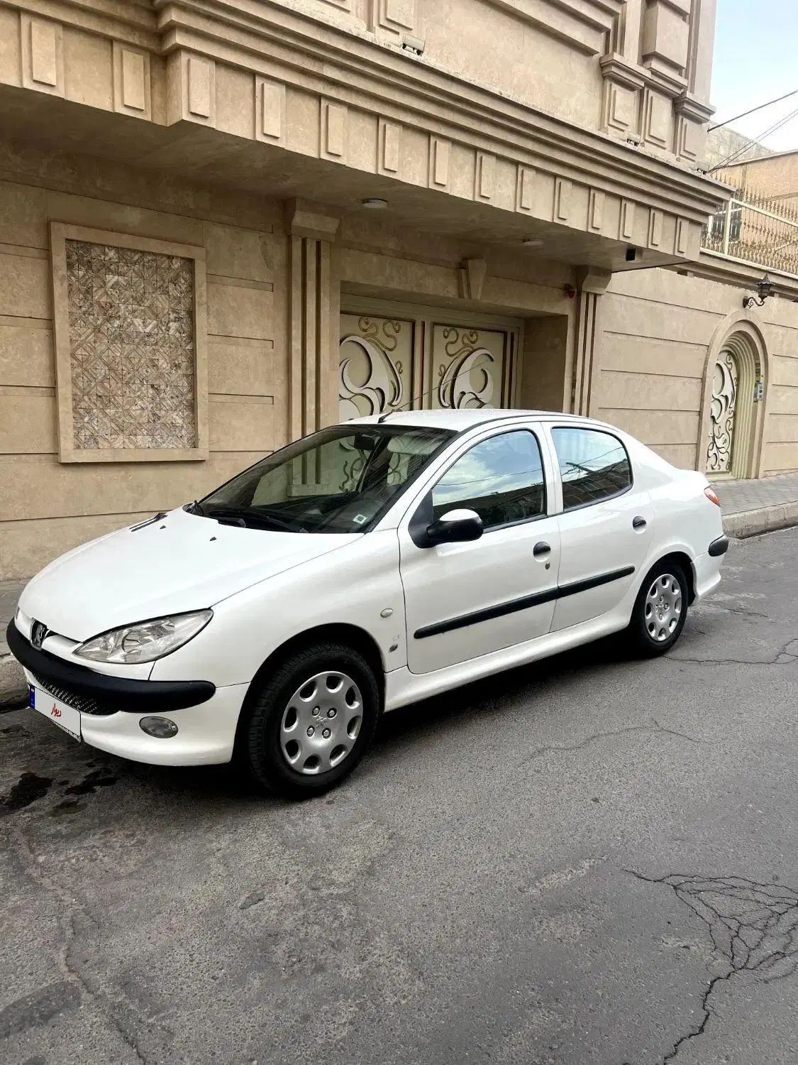پژو ۲۰۶ صندوق دار v8 - 1395