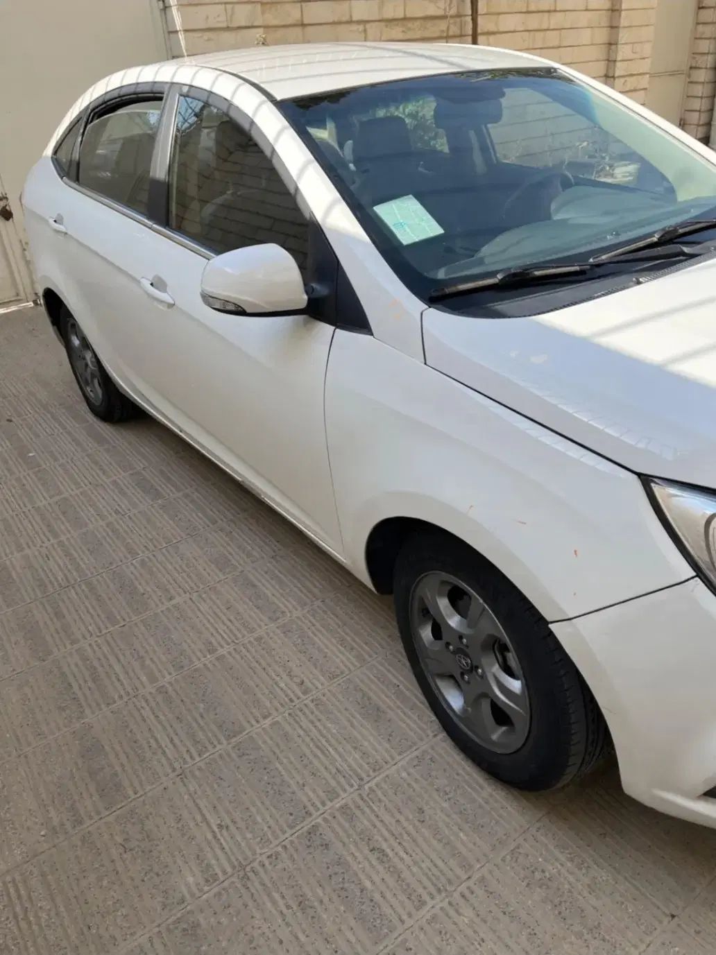 جک J4 اتوماتیک ساده - 1400