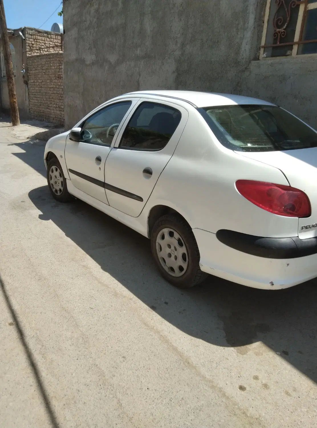 پژو ۲۰۶ صندوق دار v8 - 1389