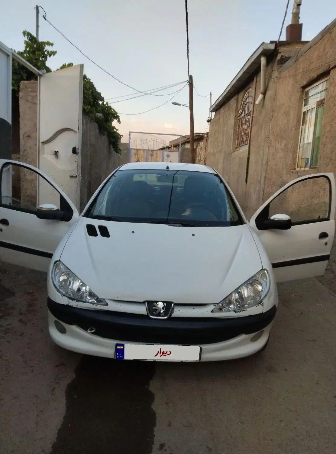 پژو ۲۰۶ صندوق دار v8 - 1389