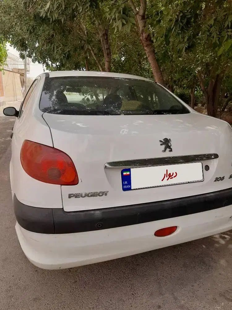 پژو ۲۰۶ صندوق دار v8 - 1395