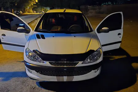پژو ۲۰۶ صندوق دار v8 - 1393