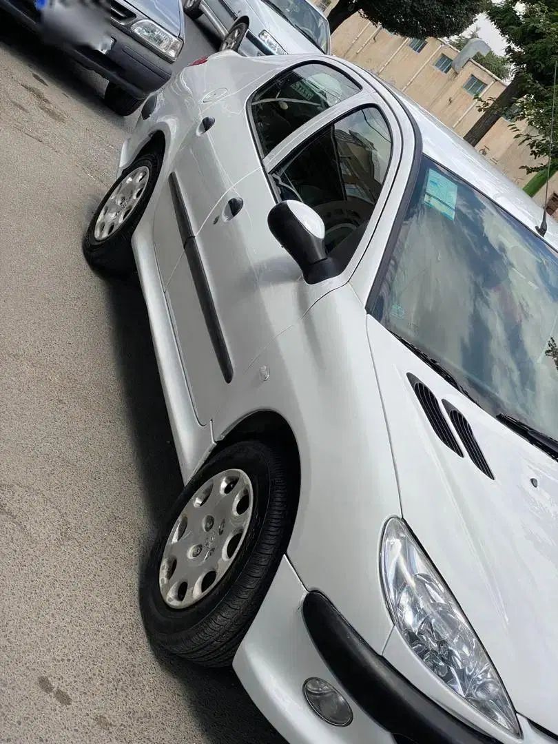 پژو ۲۰۶ صندوق دار v8 - 1395