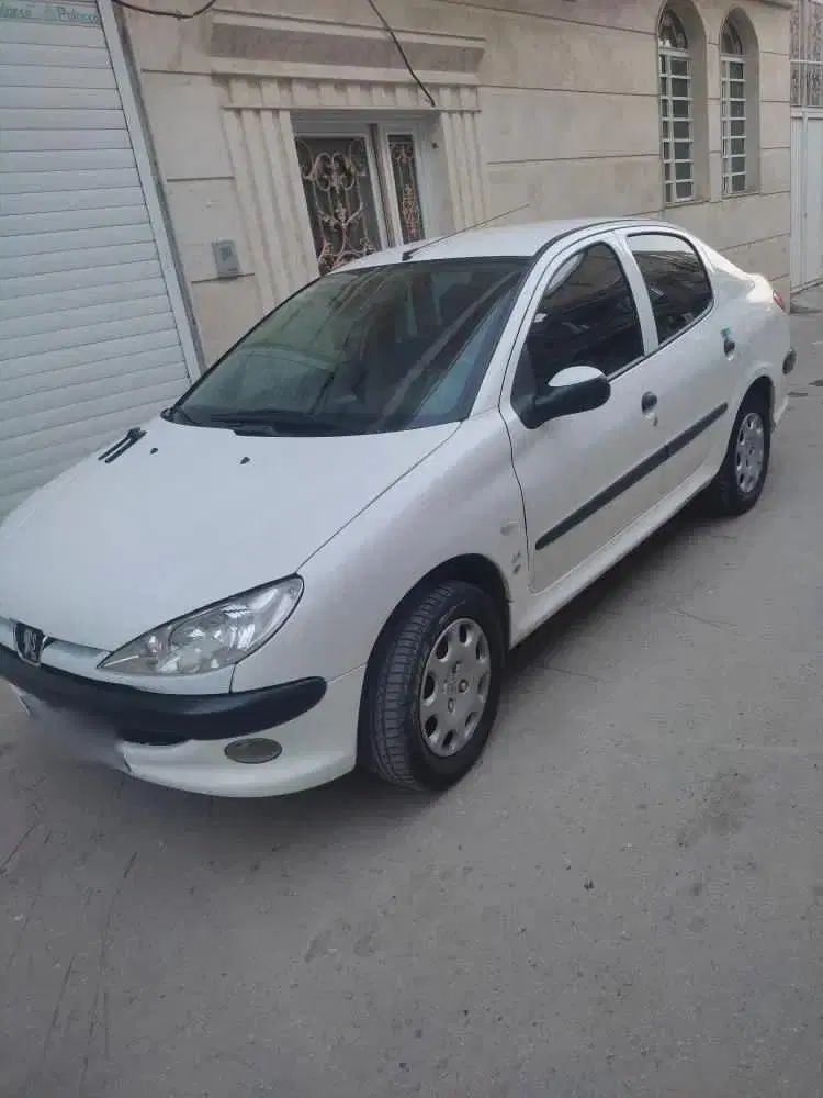 پژو ۲۰۶ صندوق دار v8 - 1390