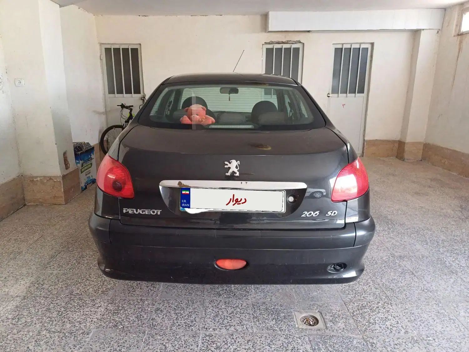 پژو ۲۰۶ صندوق دار v8 - 1392