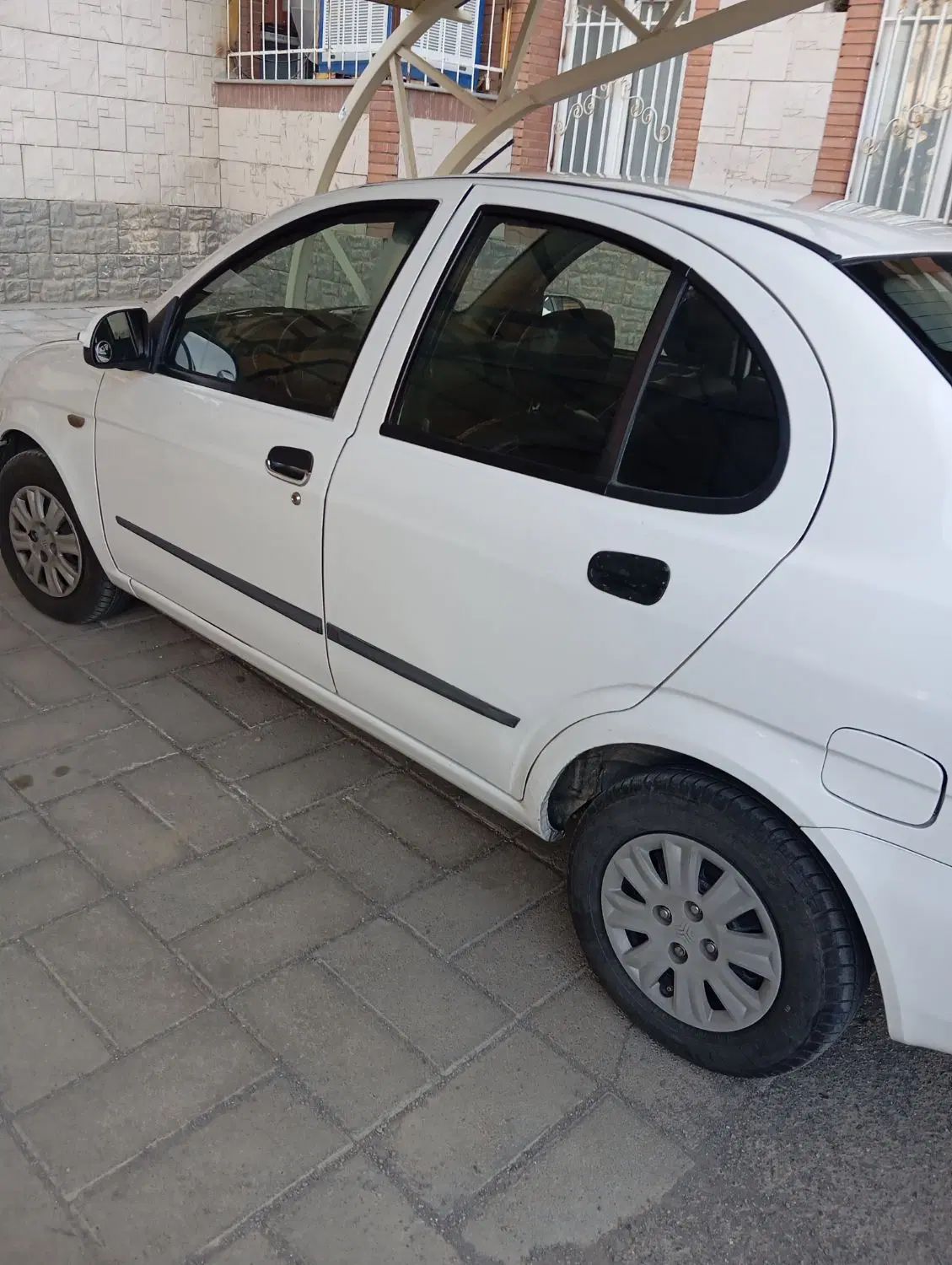 تیبا صندوق دار EX - 1395