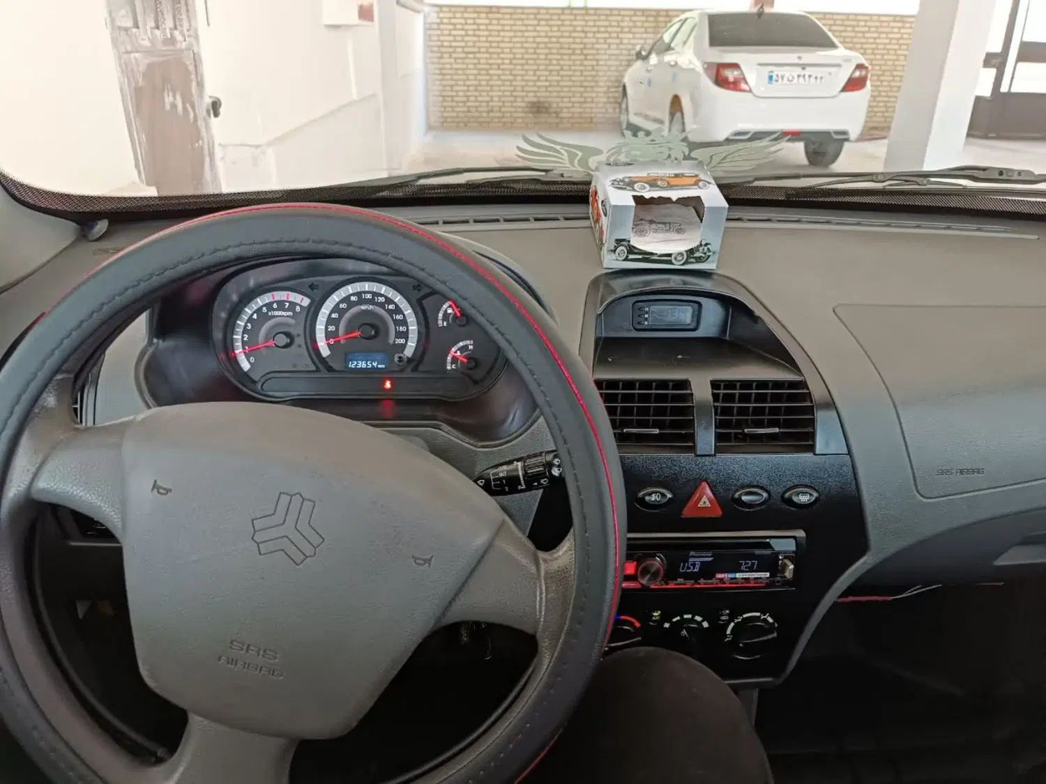 تیبا صندوق دار SX - 1400
