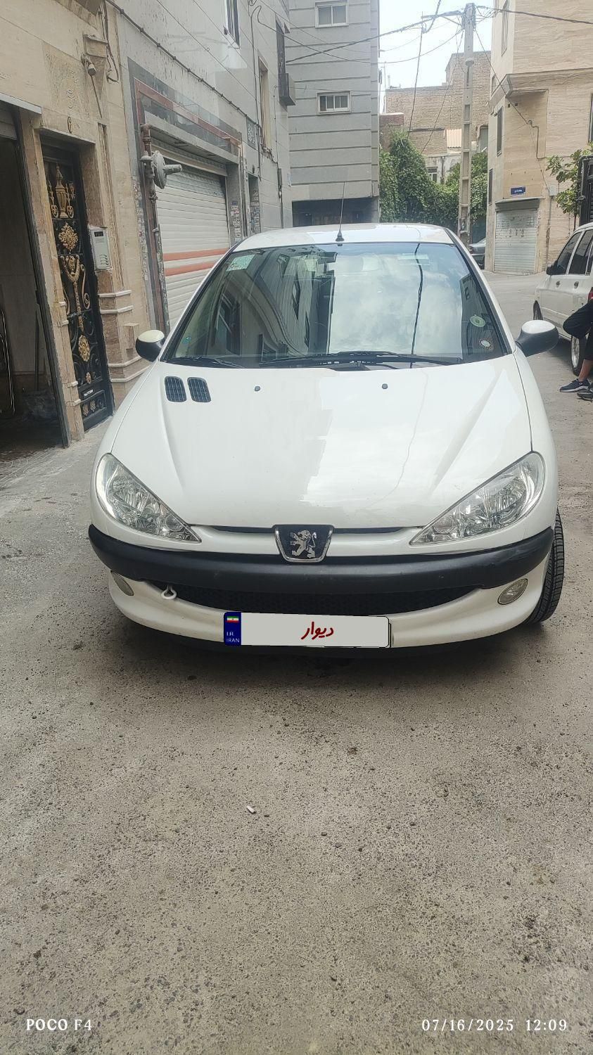پژو ۲۰۶ صندوق دار v8 - 1399