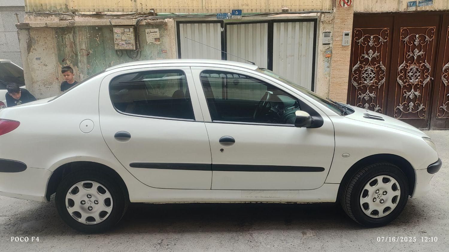 پژو ۲۰۶ صندوق دار v8 - 1399