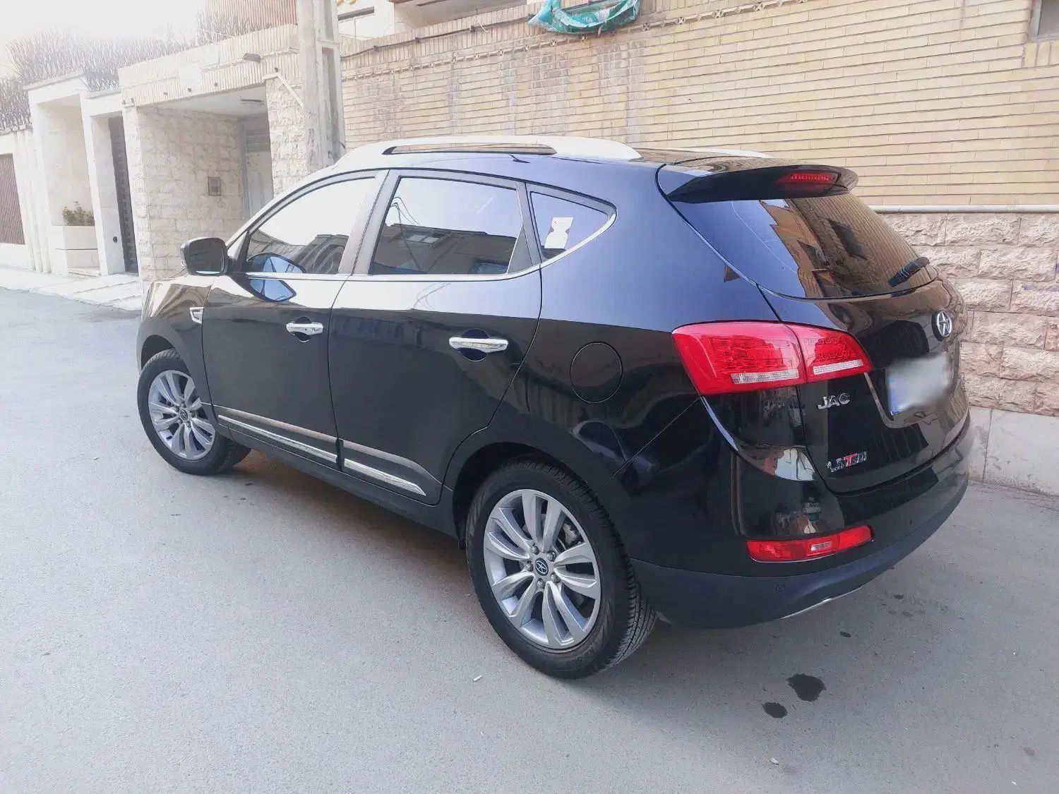 خودرو جک، S5 آگهی ann_20040128