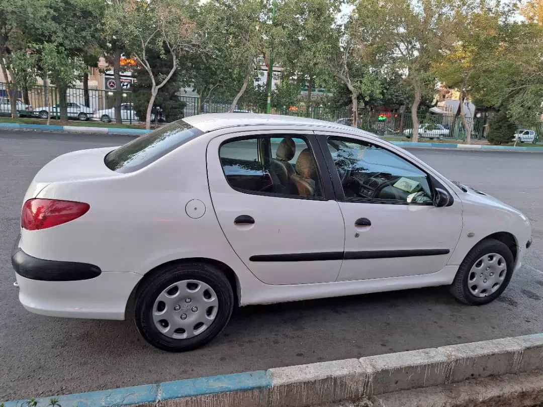 پژو ۲۰۶ صندوق دار v20 - 1390