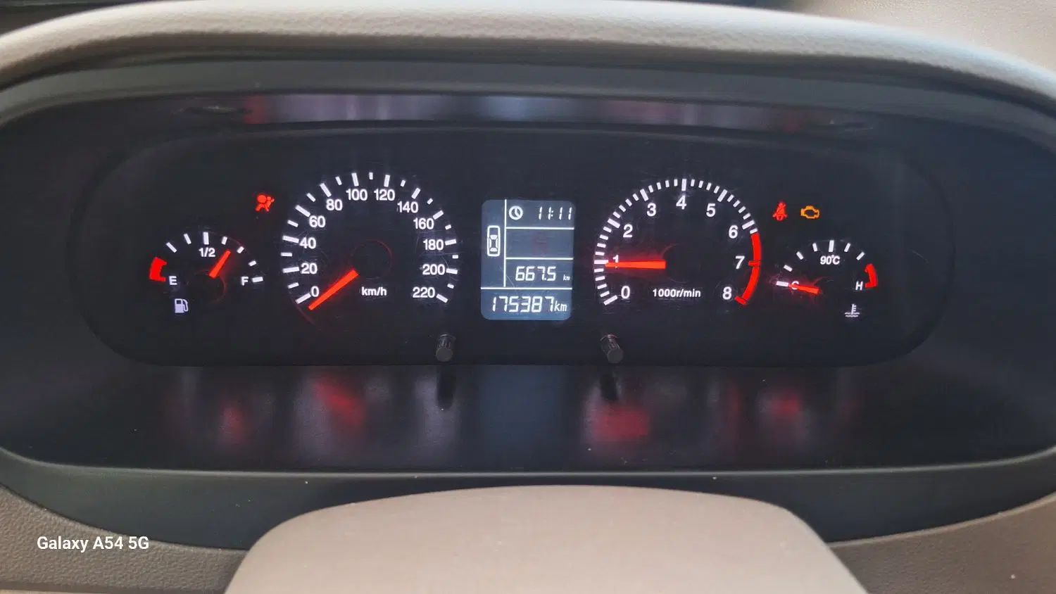 ام وی ام 315 هاچ بک ساده دنده ای - 1393