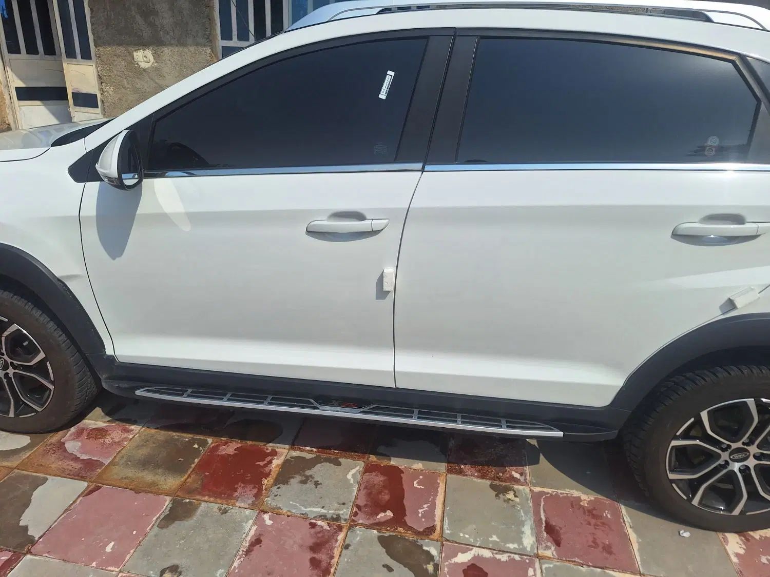 ام وی ام X22 پرو اتوماتیک اکسلنت - 1402